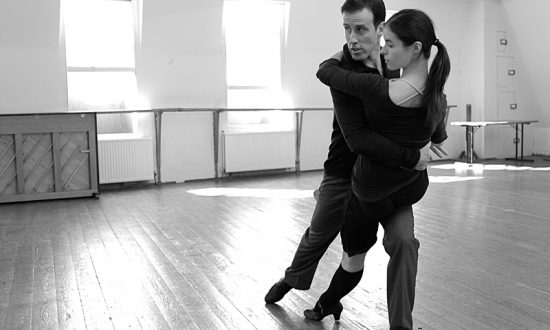 Anton De Beke in rehearsal