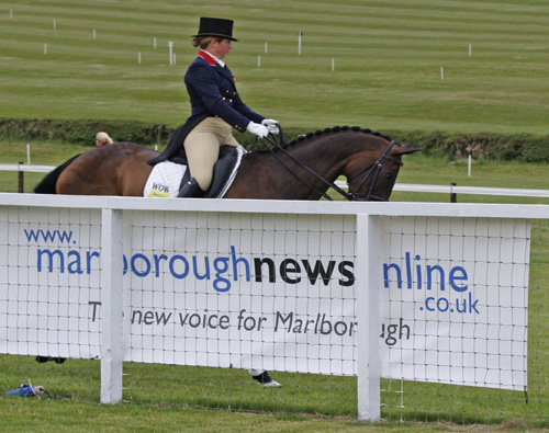 FOLLOW LOCAL RIDERS AT BARBURY WITH MARLBOROUGH NEWS ONLINE
