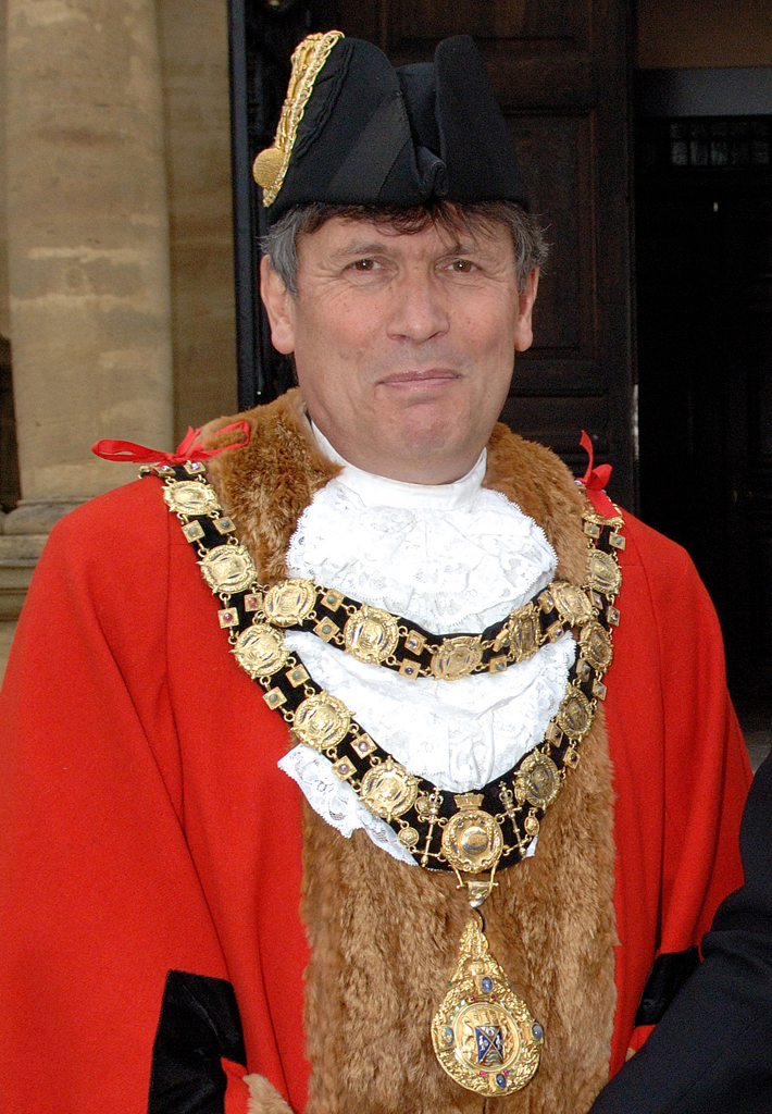 Mayor Councillor Guy Loosmore wearing the ceremonial chain of office