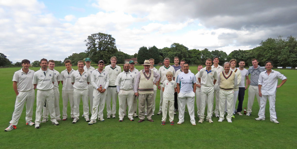 The assembled players - Marlborough Cricket Club to the left and the large contingent of the Mayor's team to the right