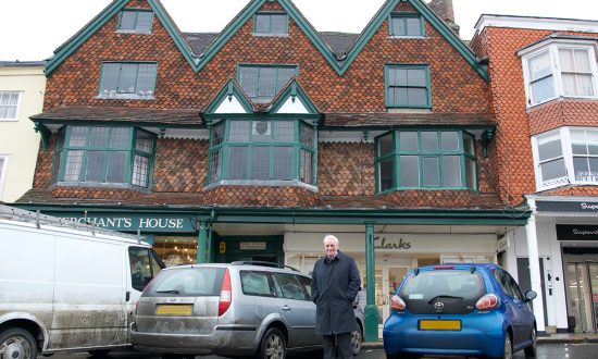Clyde Nancarrow outside 132 and 133 High Street