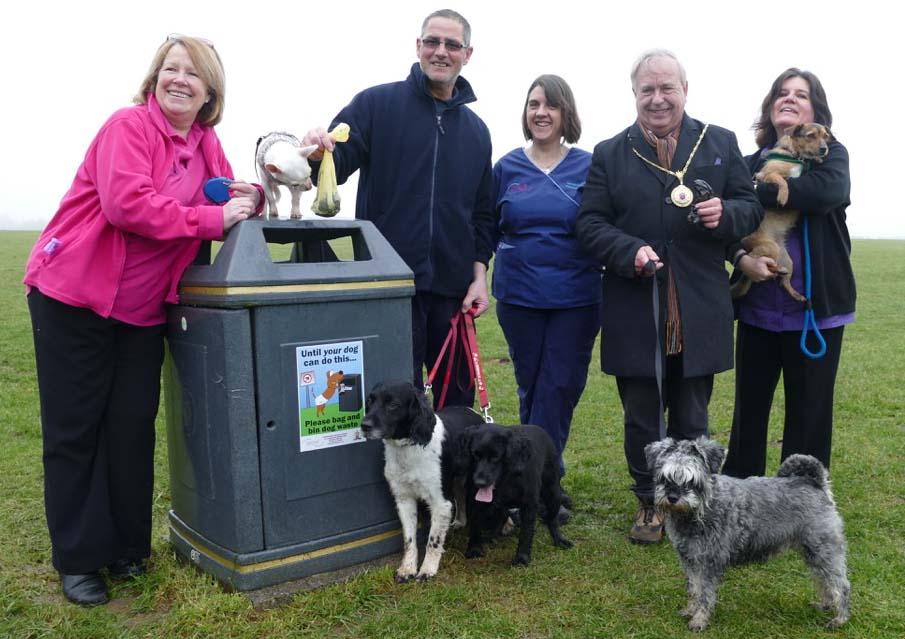 From left to right Jane Carter, Nigel Weatherly, Hannah McNicholas, Mayor Mervyn Hall, Tracey Churchill. Dogs from left to right RetroMax, Myah, Pepper, and Georgi