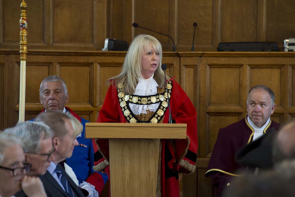 Newly elected Mayor Lisa Farrell makes her inaugural address at the Mayor-Making ceremony