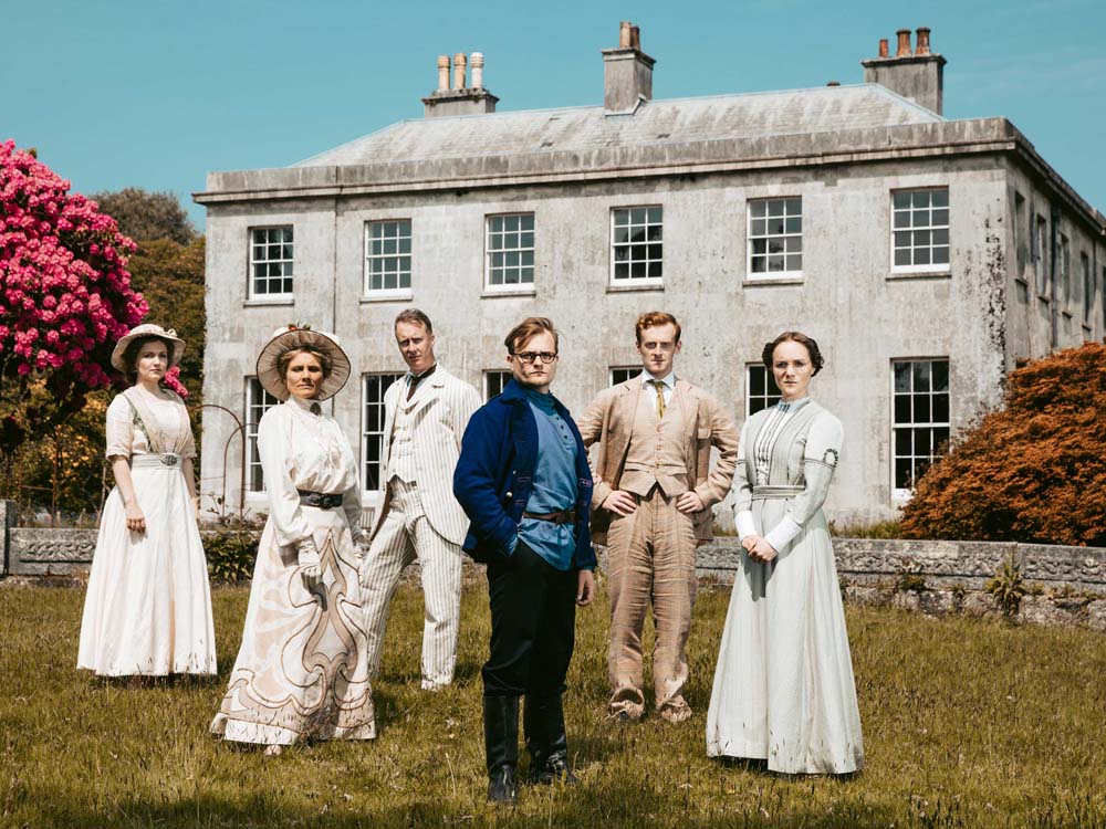 The Cherry Orchard - Miracle Theatre's cast (Photo: Kirstin Prisk)