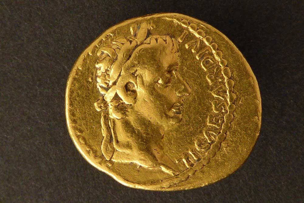 Roman Gold Coin - Swindon Museum and Art Gallery