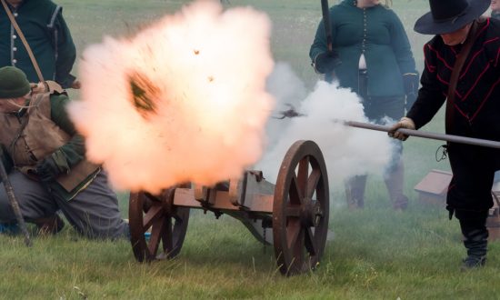 Cannon fire on the Common