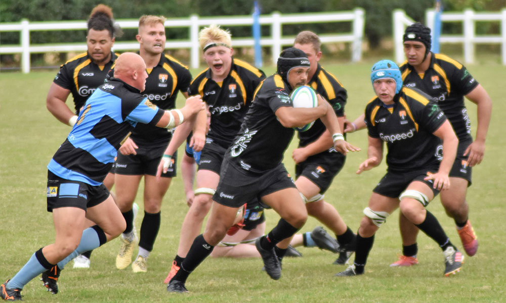 Aaron pushing ahead for the try