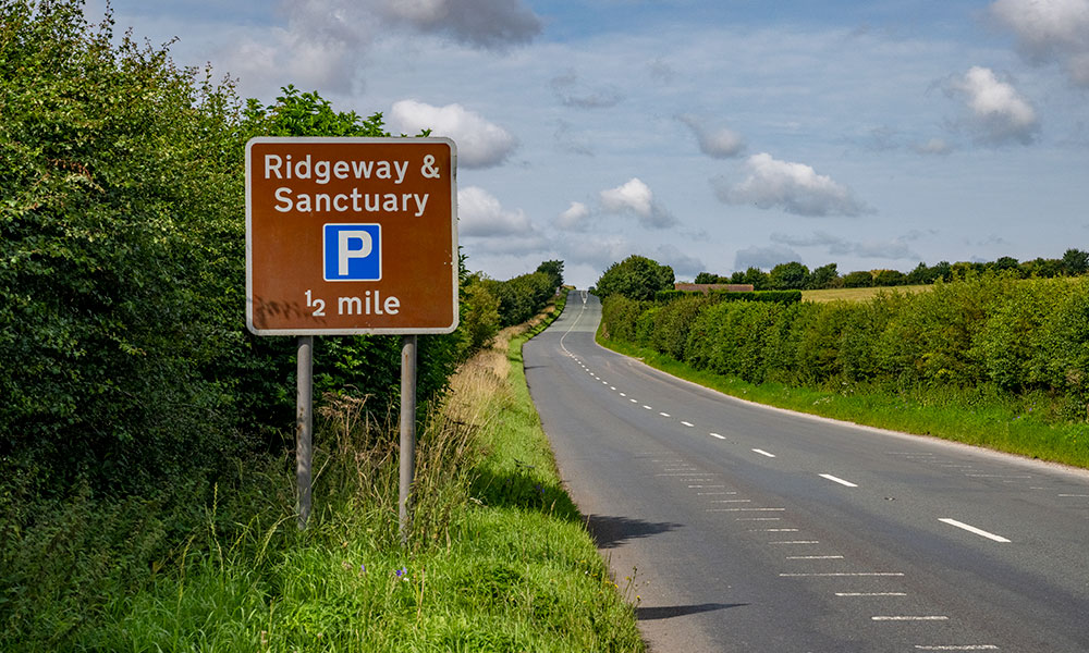 A4 between West Overton and East Kennett, looking West towards the Ridgeway at the brow of the hill