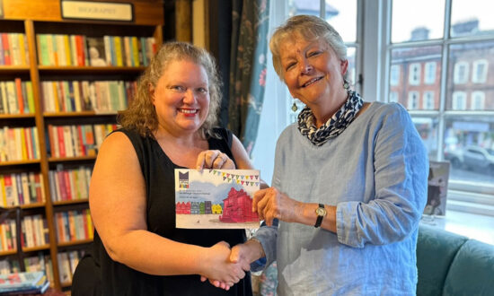Susie Fisher's daughter, Michelle Sylvester, with Marlborough LitFest Chair Genevieve Clarke at the White Horse Bookshop