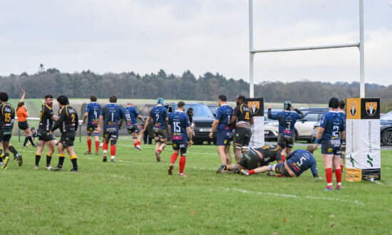 Akariva Seruvatu slices through the Devonport defence to run in Marlborough's opening try of the first half